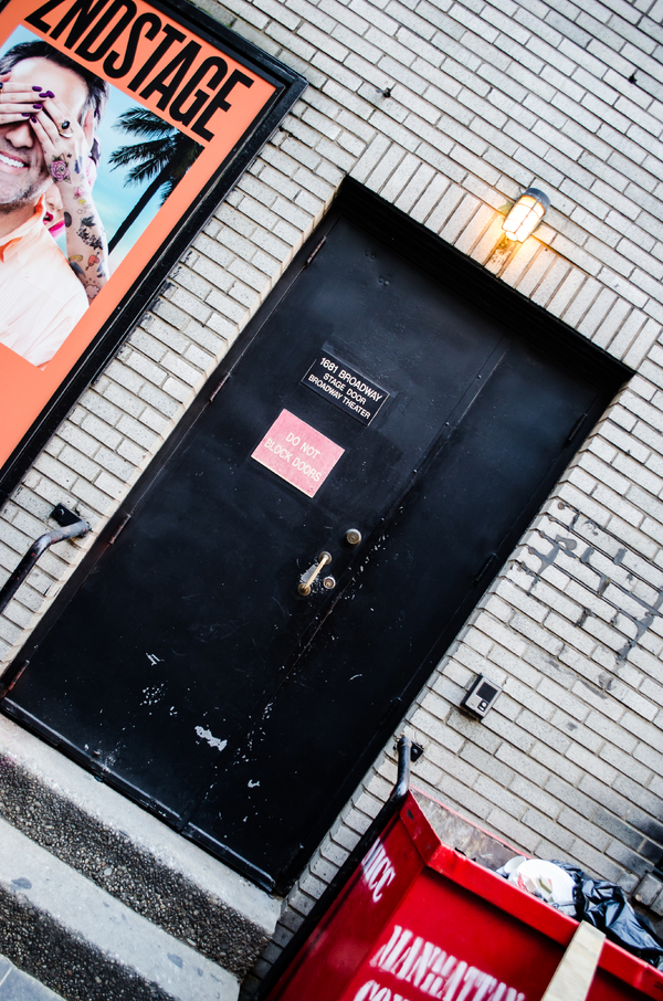 How to Stage Door a Broadway Show - The Ultimate Guide Image