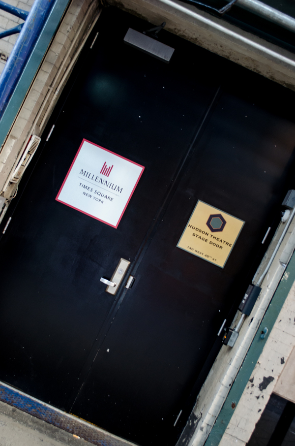 How to Stage Door a Broadway Show - The Ultimate Guide Image