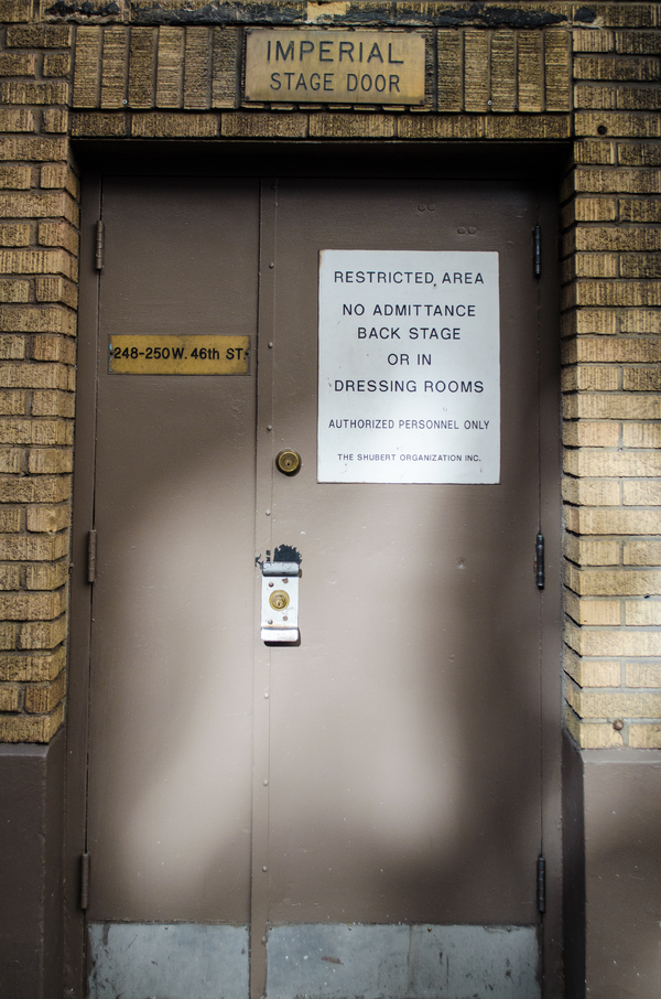 How to Stage Door a Broadway Show - The Ultimate Guide Image