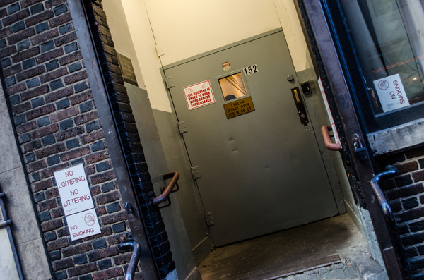 How to Stage Door a Broadway Show - The Ultimate Guide Image