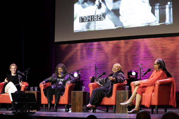 Photo Flash: Apollo Theater Celebrates Classic Girl Groups With Martha Reeves, Sarah Dash, & Joshie Jo Armstead Image
