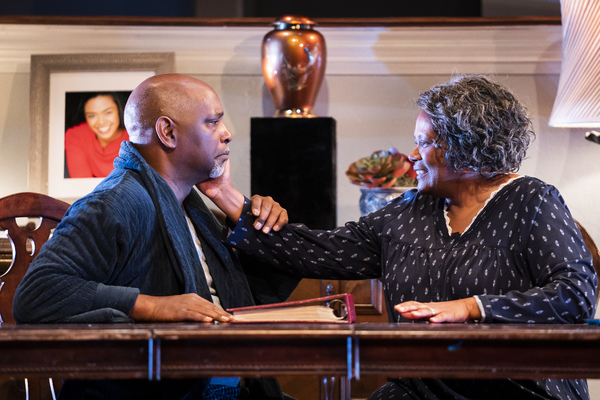 Photo Flash: First Look At THE FIRST DEEP BREATH at Victory Gardens Theater Image