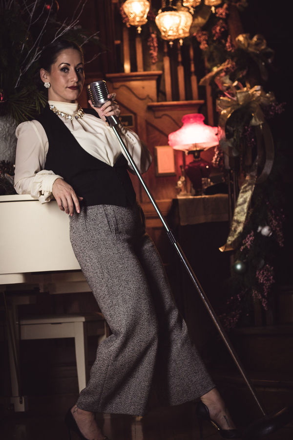 Photo Flash: First Look at Exit 82's Theatre Company's IT'S A WONDERFUL LIFE Image