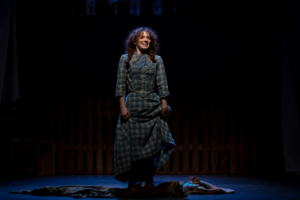 Photo Flash: First Look THE GIANT HOAX at Theatre Row Image