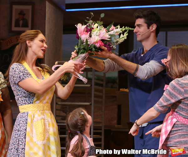 Katharine McPhee and Drew Gehling with cast  Photo