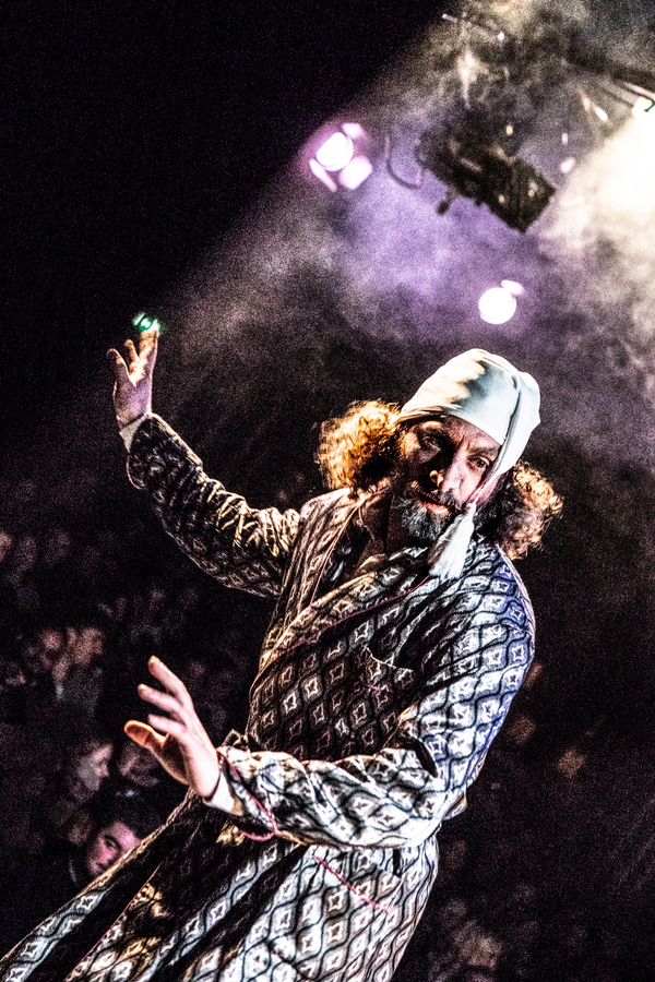 Photo Flash: First Look at A PISSEDMAS CAROL at Leicester Square Theatre Image