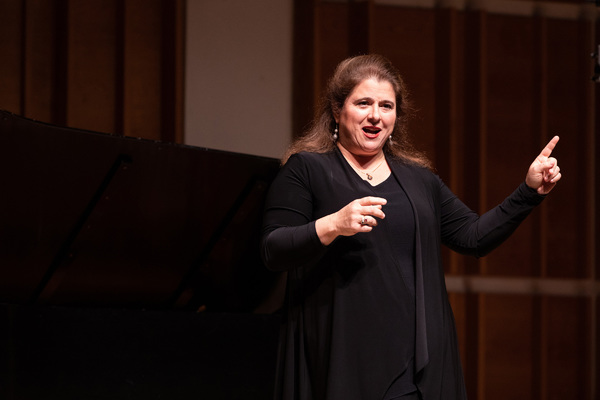 Photo Flash: PREFORMANCES with Allison Charney at Merkin Hall at Kaufman Music Center Image