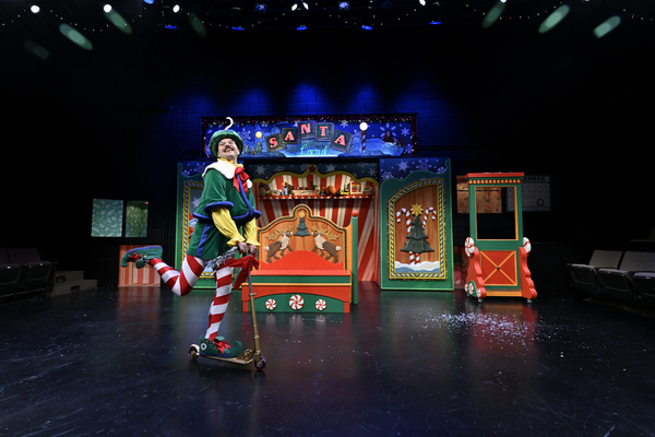 Photo Flash: THE SANTALAND DIARIES At Actors Theatre of Louisville 