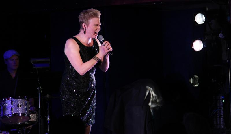 Review: Jennifer Barnhart Outdoes Herself with IT'S ABOUT TIME at The Laurie Beechman Theatre 