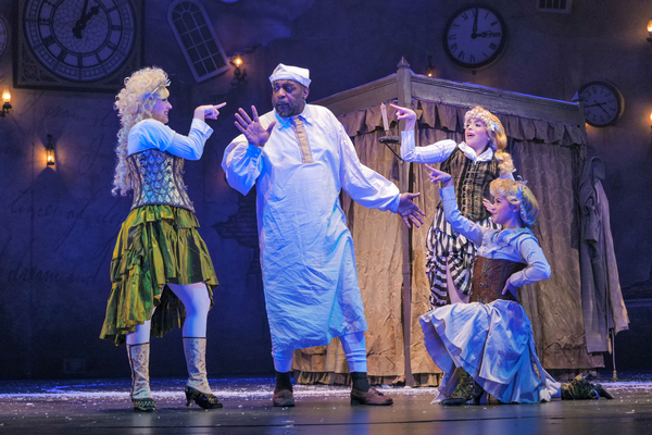 Photo Flash: First Look At A CHRISTMAS CAROL At ZACH Theatre Image