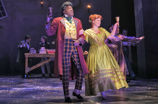 Photo Flash: First Look At A CHRISTMAS CAROL At ZACH Theatre 