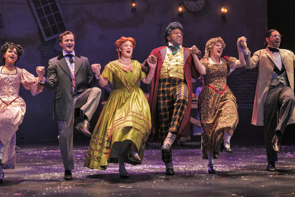 Photo Flash: First Look At A CHRISTMAS CAROL At ZACH Theatre Image