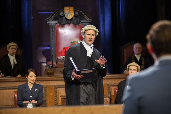 Interview: Actors Taz Skylar and Alexandra Guelff Talk WITNESS FOR THE PROSECUTION Image