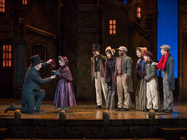 Photo Flash: First Look at A CHRISTMAS CAROL at Milwaukee Rep Image