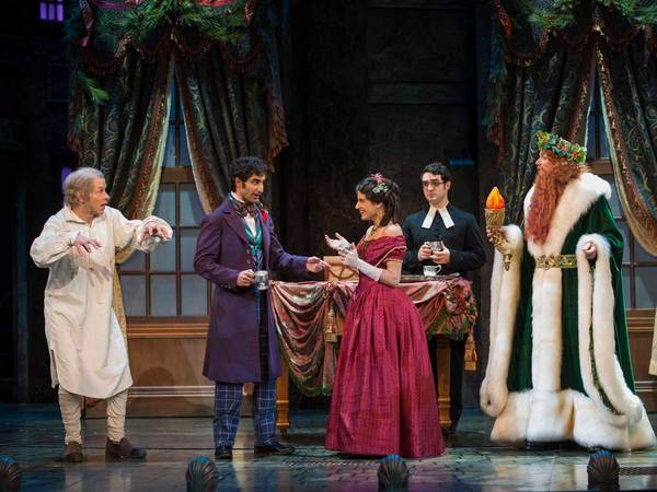 Photo Flash: First Look at A CHRISTMAS CAROL at Milwaukee Rep Image