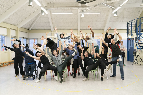 Photo Flash: Inside Rehearsal For GUYS AND DOLLS at Sheffield Theatres 