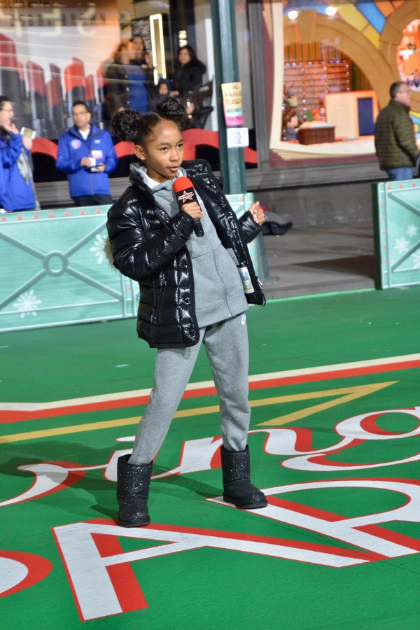 Photo Coverage: Idina Menzel, HADESTOWN, TINA - THE TINA TURNER MUSICAL, and More Rehearse For the 2019 Macy's Thanksgiving Day Parade 