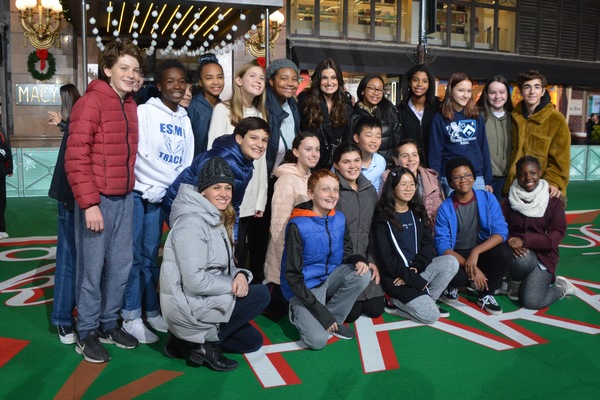 Idina Menzel and the Young People's Chorus Photo