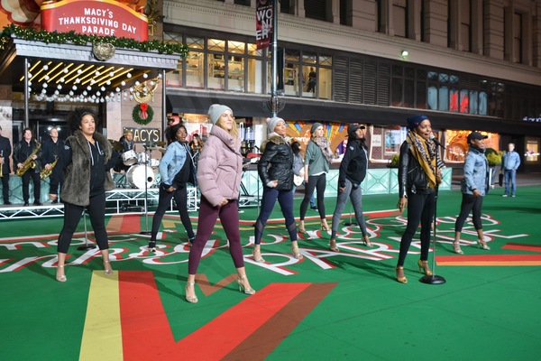 Photo Coverage: Idina Menzel, HADESTOWN, TINA - THE TINA TURNER MUSICAL, and More Rehearse For the 2019 Macy's Thanksgiving Day Parade 