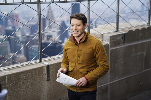 Photo Flash: CBS THIS MORNING Broadcasts Live From the Empire State Building Image
