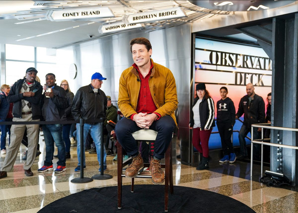 Photo Flash: CBS THIS MORNING Broadcasts Live From the Empire State Building 