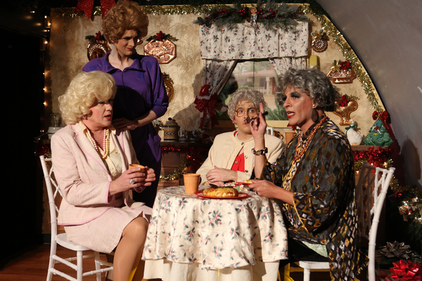 Photo Flash: Hell in a Handbag Productions Presents THE GOLDEN GIRLS: The Lost Episodes Image