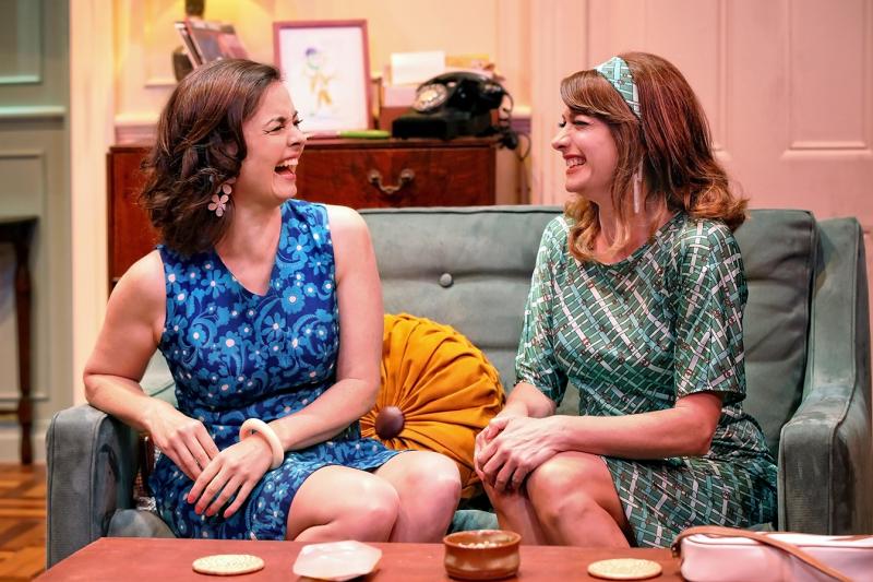 Review: Neil Simon's Comic Tale Of Unlikely Flatmates Proves Timeless In Ensemble Theatre's New Production of THE ODD COUPLE  Image