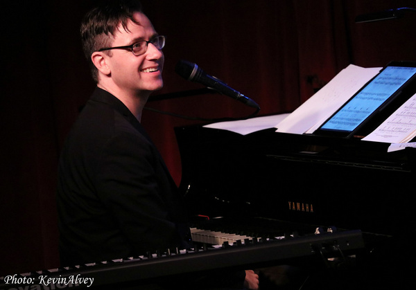 Photo Flash: Natalie Douglas Celebrates Joni Mitchell At Birdland Image