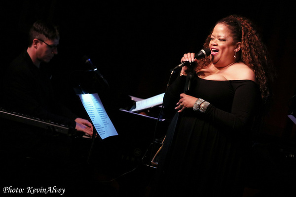 Photo Flash: Natalie Douglas Celebrates Joni Mitchell At Birdland Image