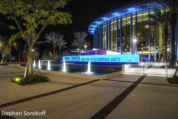 Photo Coverage: Dave Koz & Friends Christmas Tour Lights Up The Kravis Center Image