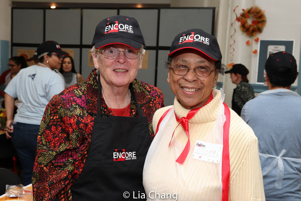 Photo Flash: Tony Danza Spends Thanksgiving Day With Encore Seniors At St. Malachy's 