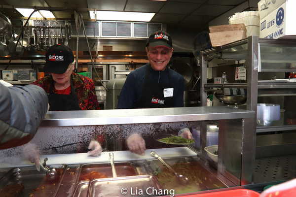 Photo Flash: Tony Danza Spends Thanksgiving Day With Encore Seniors At St. Malachy's 