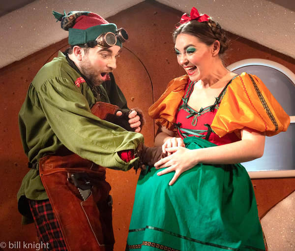 Photo Flash: First Look at Production Photos of Charles Court Opera's THE NATIVITY PANTO Image