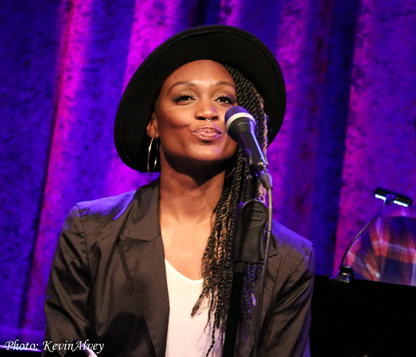 Photo Coverage: Songwriter Daniel Abrahamson Brings SECOND DATE to Birdland Theater 