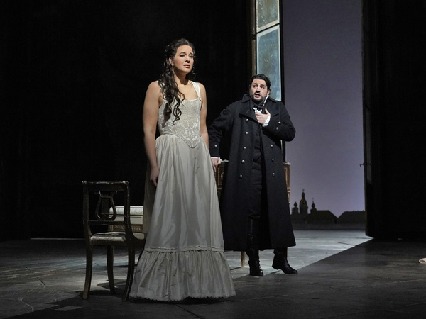 Photos/Reviews: THE QUEEN OF SPADES at the Metropolitan Opera, New York 