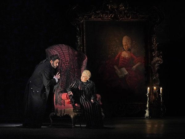 Photos/Reviews: THE QUEEN OF SPADES at the Metropolitan Opera, New York 