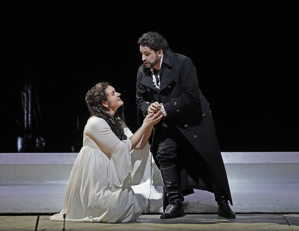 Photos/Reviews: THE QUEEN OF SPADES at the Metropolitan Opera, New York 