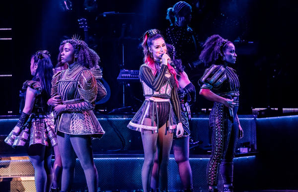 Photo Flash: Get A First Look At The Twin Cities Run Of Broadway-Bound SIX Image