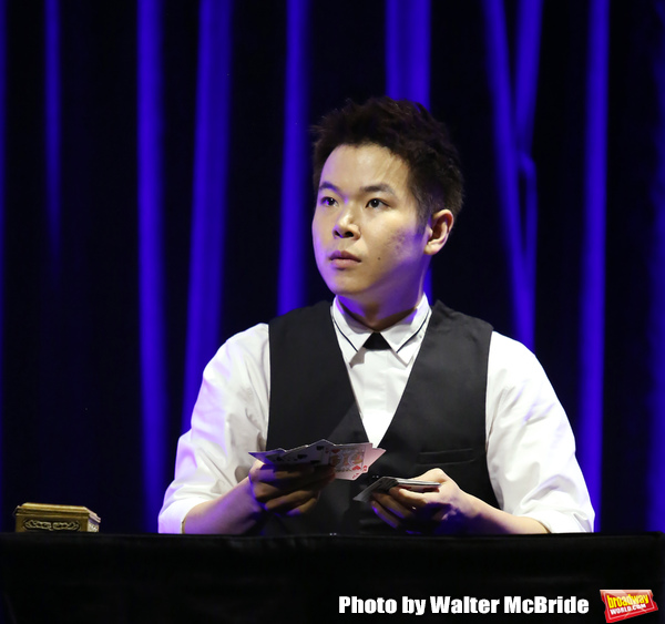 Photo Coverage: THE ILLUSIONISTS - MAGIC OF THE HOLIDAYS Press Preview Image