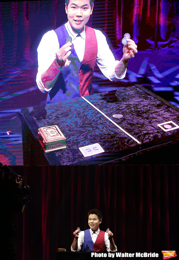 Photo Coverage: THE ILLUSIONISTS - MAGIC OF THE HOLIDAYS Press Preview Image