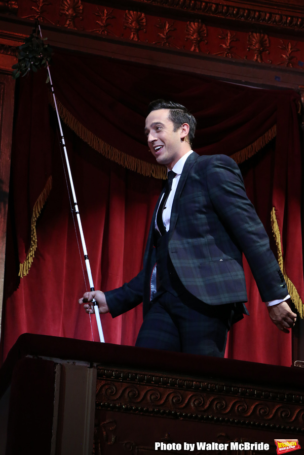 Photo Coverage: THE ILLUSIONISTS - MAGIC OF THE HOLIDAYS Press Preview Image