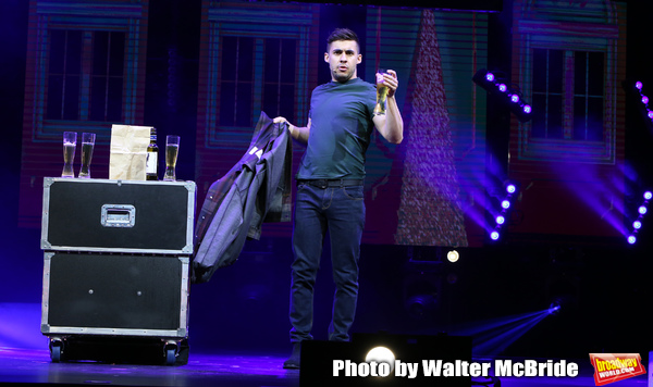 Photo Coverage: THE ILLUSIONISTS - MAGIC OF THE HOLIDAYS Press Preview Image