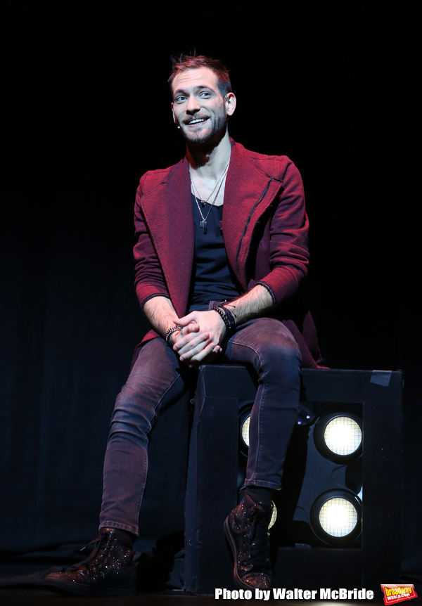 Photo Coverage: THE ILLUSIONISTS - MAGIC OF THE HOLIDAYS Press Preview Image
