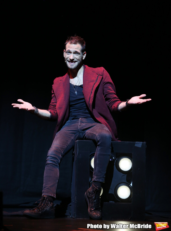 Photo Coverage: THE ILLUSIONISTS - MAGIC OF THE HOLIDAYS Press Preview Image