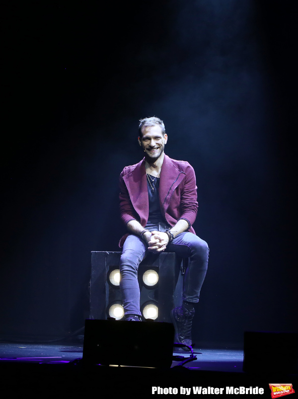 Photo Coverage: THE ILLUSIONISTS - MAGIC OF THE HOLIDAYS Press Preview Image