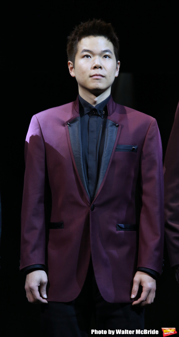 Photo Coverage: THE ILLUSIONISTS - MAGIC OF THE HOLIDAYS Press Preview Image