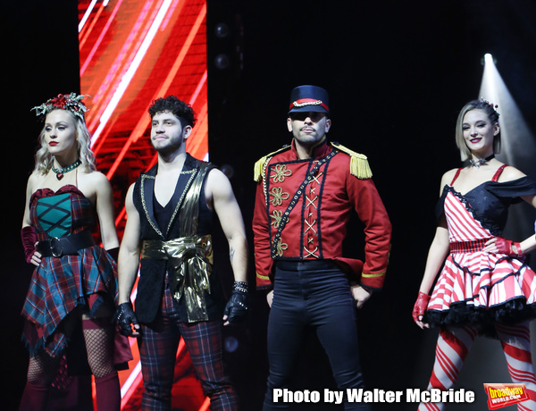 Photo Coverage: THE ILLUSIONISTS - MAGIC OF THE HOLIDAYS Press Preview Image