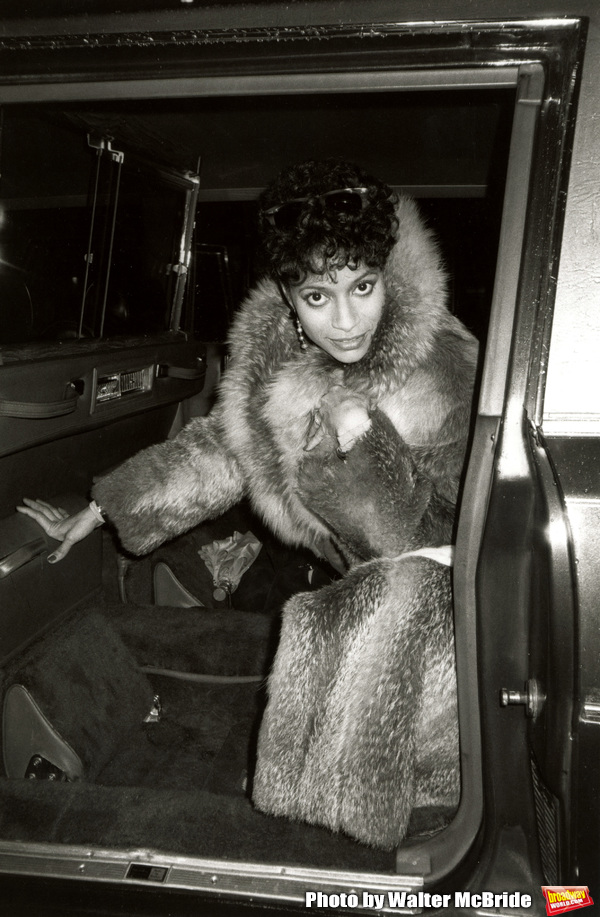 Photo Flashback: Debbie Allen in 1981 Image