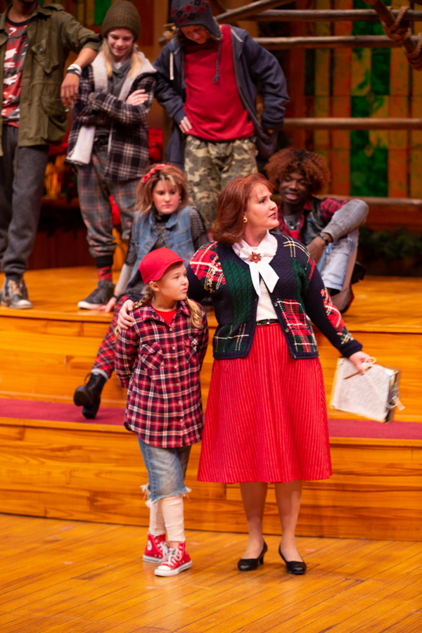 Photo Flash: Alabama Shakespeare Festival Presents THE BEST CHRISTMAS PAGEANT EVER Image
