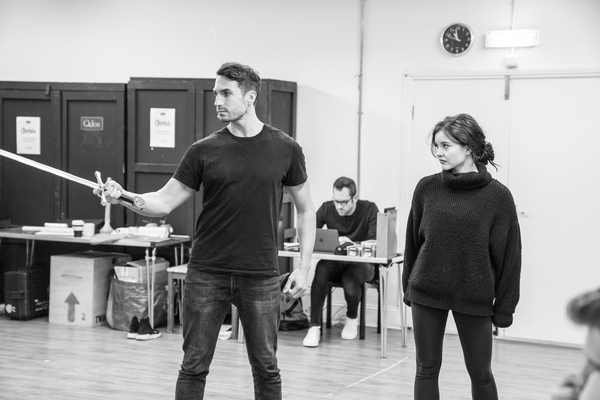 Photo Flash: Inside Rehearsal For SNOW WHITE at Richmond Theatre Image